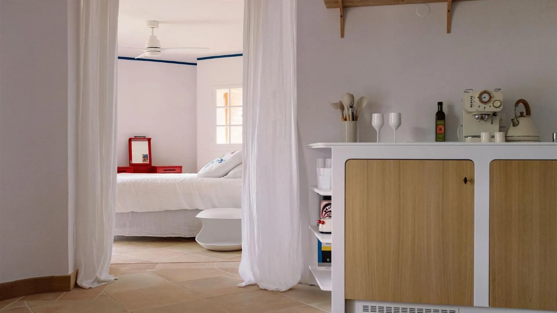 ***** Guest house Villa Pipa Polaris I Suite Bebop - Vue Panoramique & Piscine France