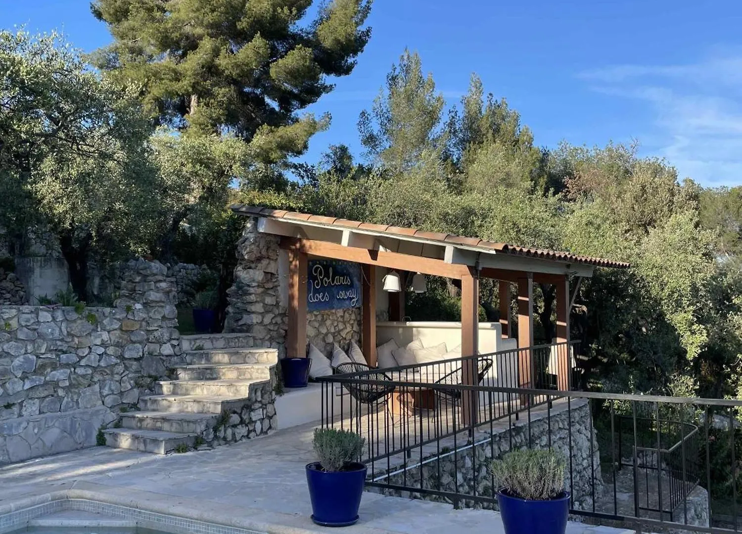 Villa Pipa Polaris I Suite Bebop - Vue Privilegiee, Chic, Lumineuse Speracedes Guest house