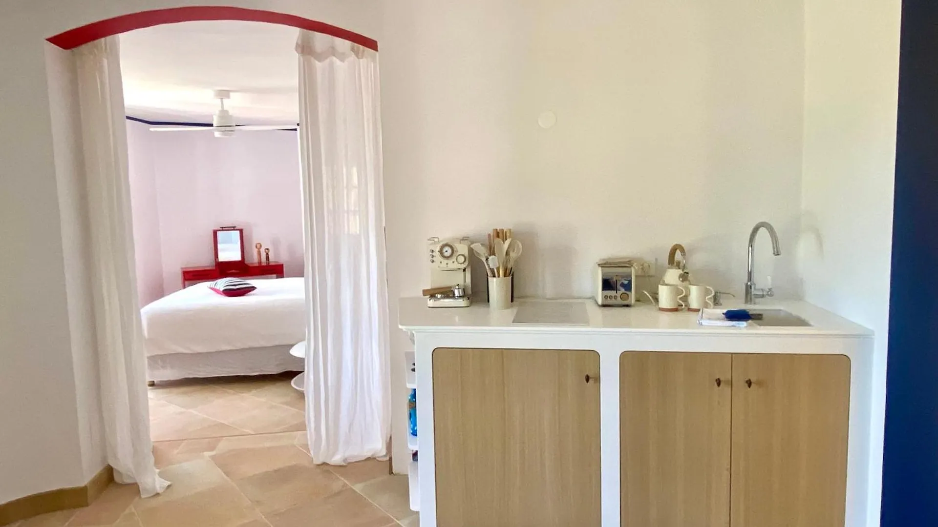 Villa Pipa Polaris I Suite Bebop - Vue Privilegiee, Chic, Lumineuse Speracedes