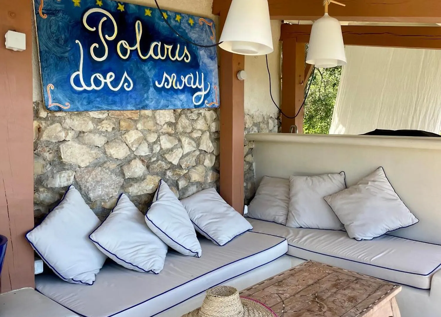 Guest house Villa Pipa Polaris I Suite Bebop - Vue Privilegiee, Chic, Lumineuse Speracedes